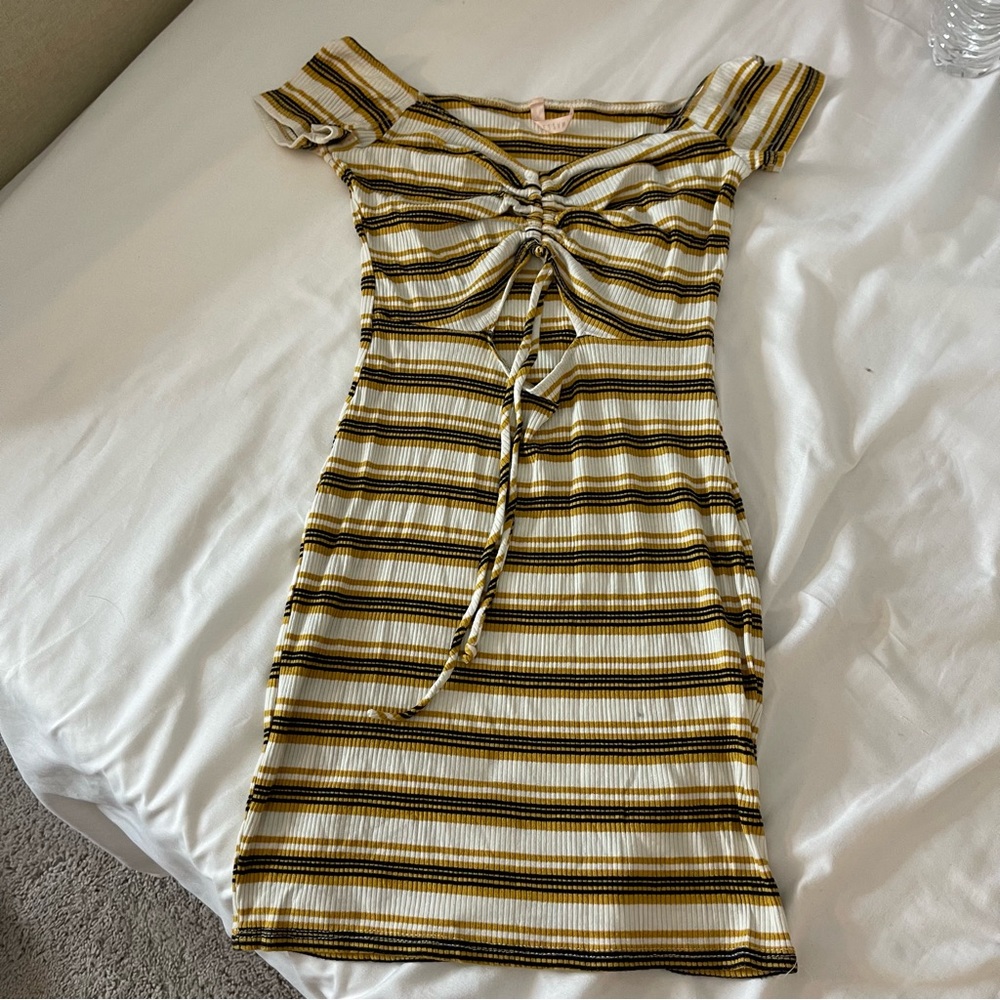 Yellow Dress